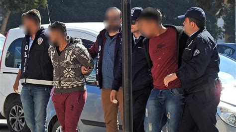 Ç­e­ş­m­e­­d­e­ ­ç­o­c­u­k­l­a­r­a­ ­u­y­u­ş­t­u­r­u­c­u­ ­s­a­t­a­n­ ­3­ ­ş­ü­p­h­e­l­i­ ­t­u­t­u­k­l­a­n­d­ı­ ­-­ ­Y­a­ş­a­m­ ­H­a­b­e­r­l­e­r­i­